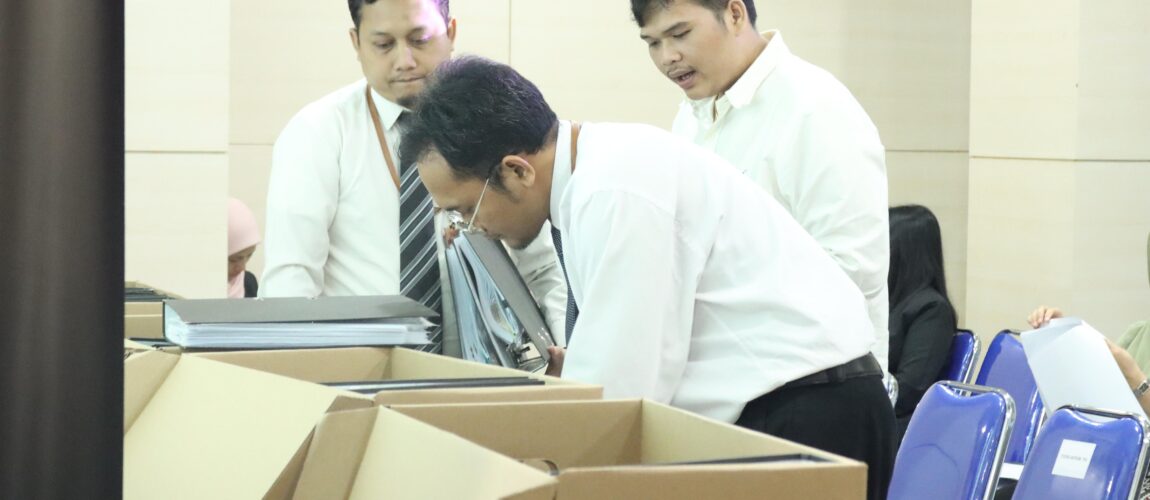 Hari Terakhir Pemeriksaan Alat Bukti pada Sidang Pinjol